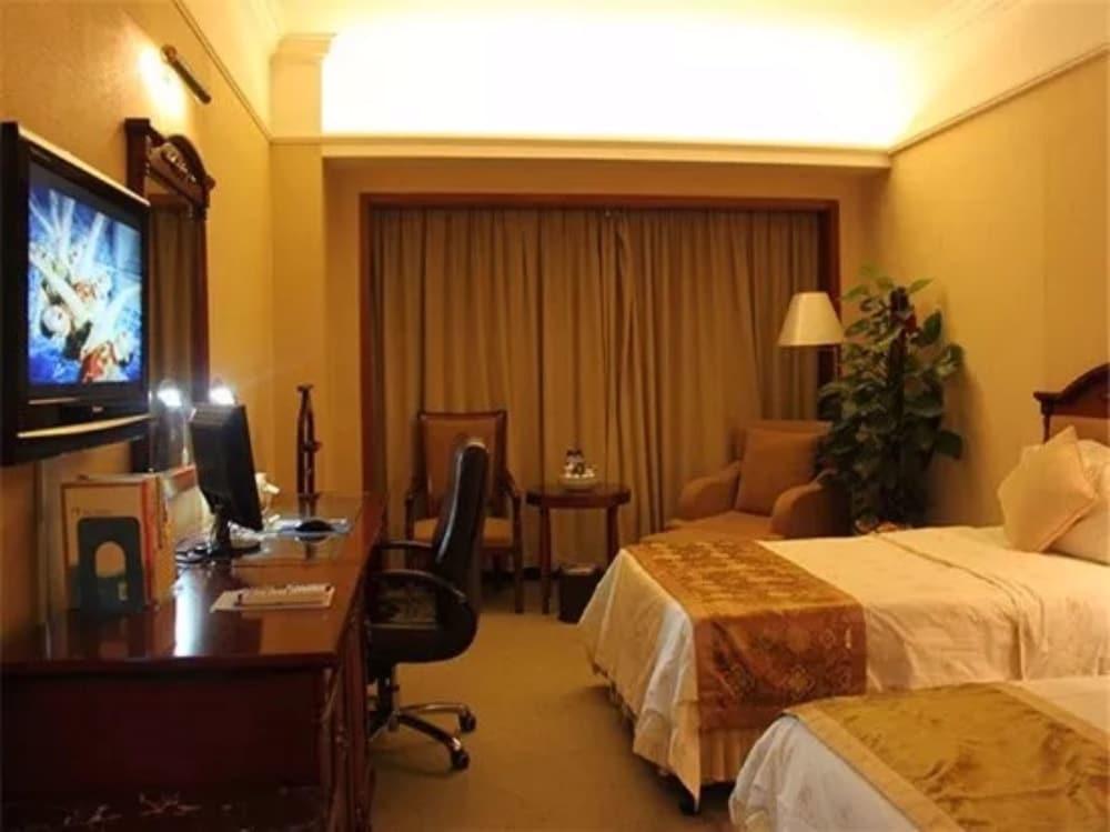 Sunshine Holiday Hotel Fuzhou Фучжоу Екстер'єр фото