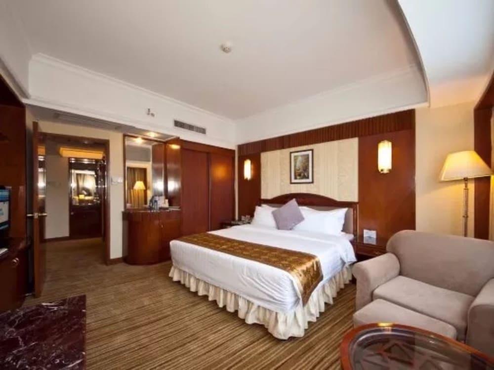Sunshine Holiday Hotel Fuzhou Фучжоу Екстер'єр фото