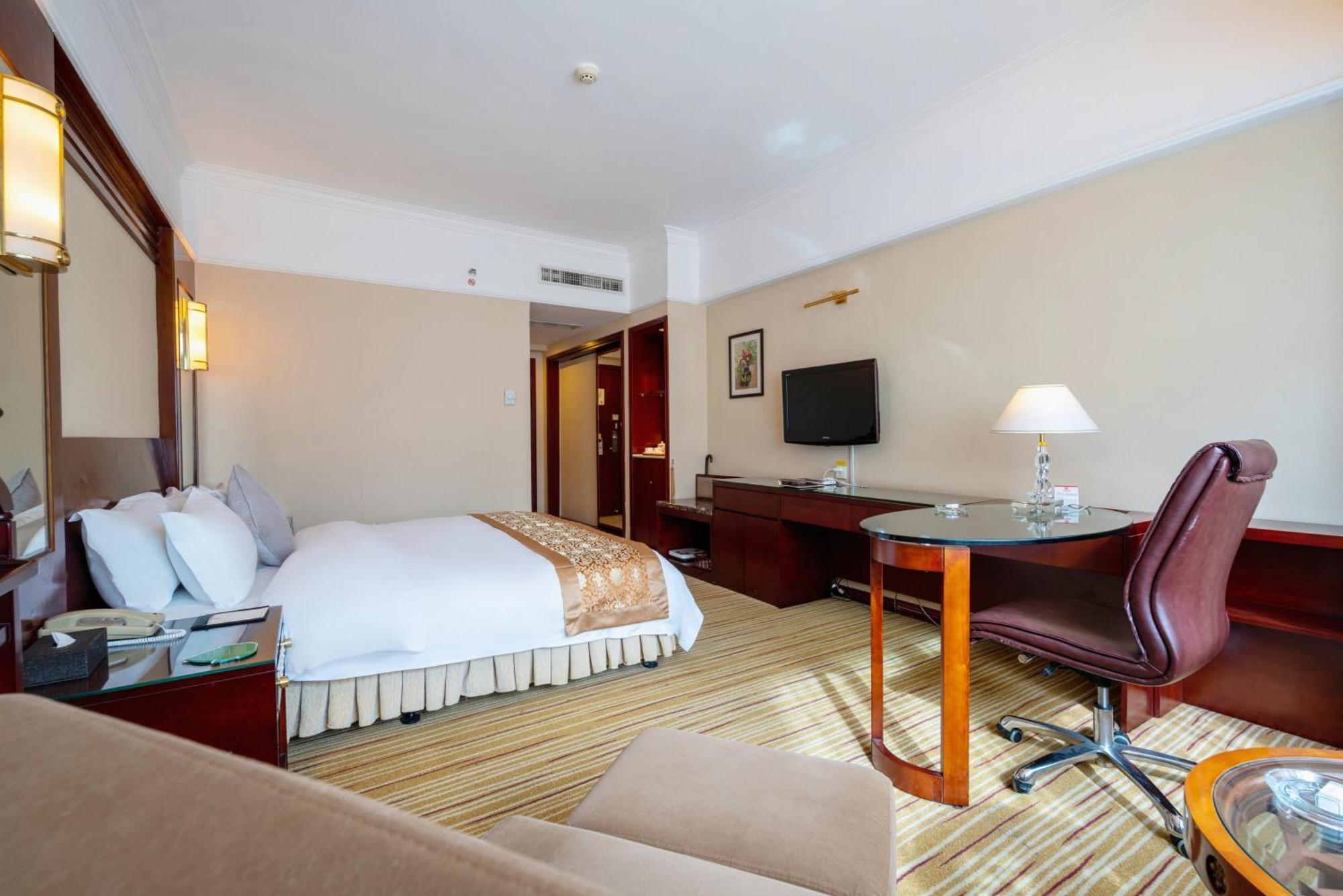 Sunshine Holiday Hotel Fuzhou Фучжоу Екстер'єр фото