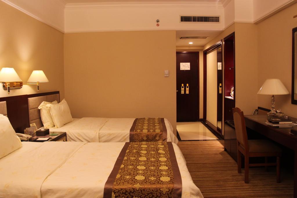 Sunshine Holiday Hotel Fuzhou Фучжоу Екстер'єр фото
