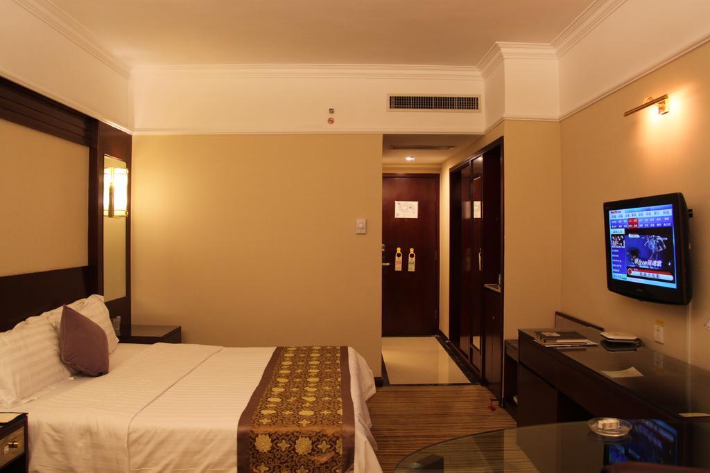Sunshine Holiday Hotel Fuzhou Фучжоу Екстер'єр фото